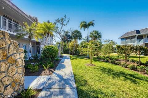 601 Periwinkle Way D-7, Sanibel FL - photo 8 of 27