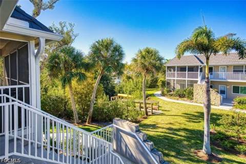 601 Periwinkle Way D-7, Sanibel FL - photo 9 of 27