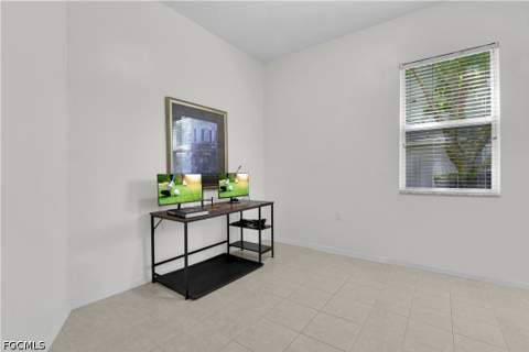 12130 Summergate Cir 104, Fort Myers FL - photo 11 of 27