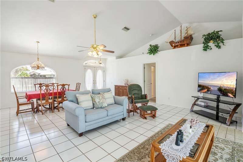 3 bedroom SingleFamilyResidence at 1285 Driftwood Dr, Charlau Channels, North Fort Myers — photo 5