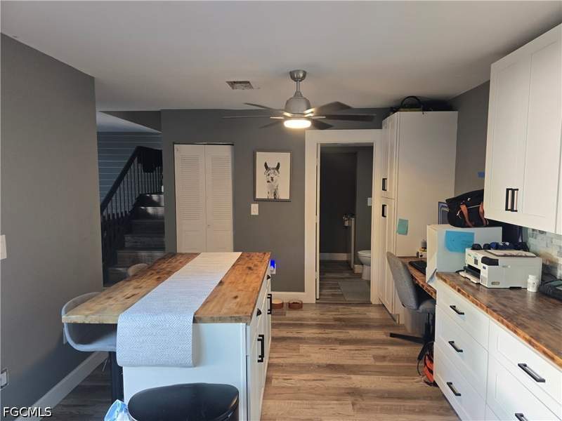 2 bedroom SingleFamilyResidence at 5240 Cedarbend Dr 3, Village Of Cedarbend, Fort Myers — photo 5