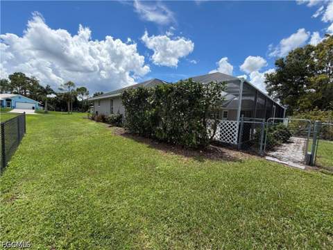 8199 Boonesboro Rd, North Fort Myers FL - photo 22 of 28