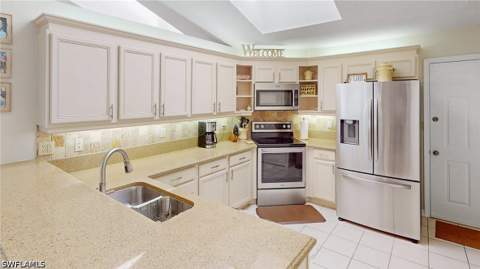 776 Eagle Creek Dr 303, Naples FL - photo 13 of 27