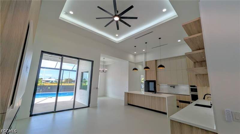 4 bedroom SingleFamilyResidence at 1606 NW 37th Ave, Cape Coral, Cape Coral — photo 3