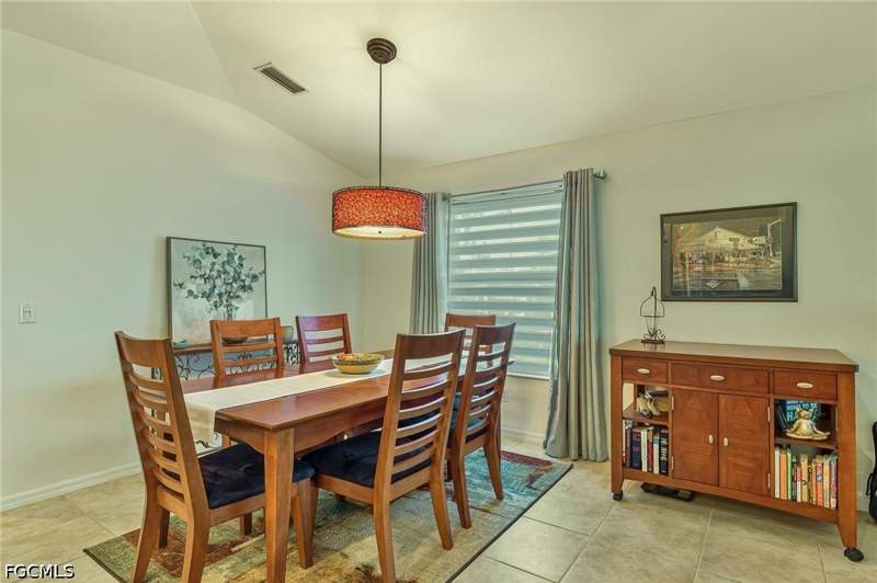 2 bedroom Condominium at 10134 Colonial Country Club Blvd 909, Garden Lakes, Fort Myers — photo 4