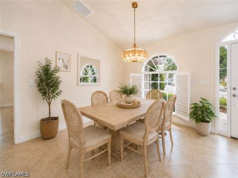 3651 Kent Dr, Naples FL - photo 18 of 39