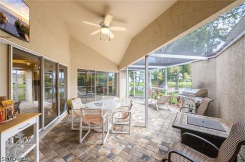 3651 Kent Dr, Naples FL - photo 6 of 39