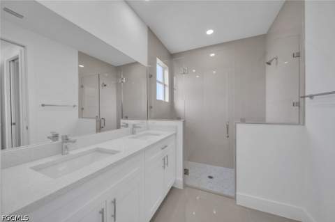 523 Harry Thayer Ave S, Lehigh Acres FL - photo 15 of 32