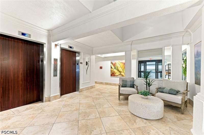 3 bedroom Condominium at 1920 Virginia Ave 101, Pointe Royale, Fort Myers — photo 5