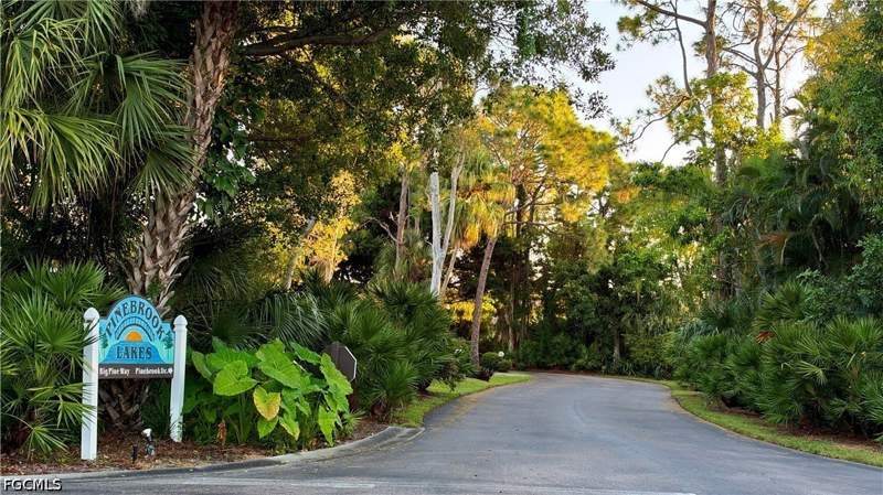 2 bedroom Condominium at 132 Pinebrook Dr, Pinebrook Lakes Condo, Fort Myers — photo 3