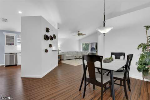 3770 Fieldstone Blvd 1505, Naples FL - photo 14 of 39