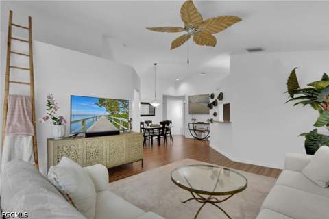 3770 Fieldstone Blvd 1505, Naples FL - photo 16 of 39