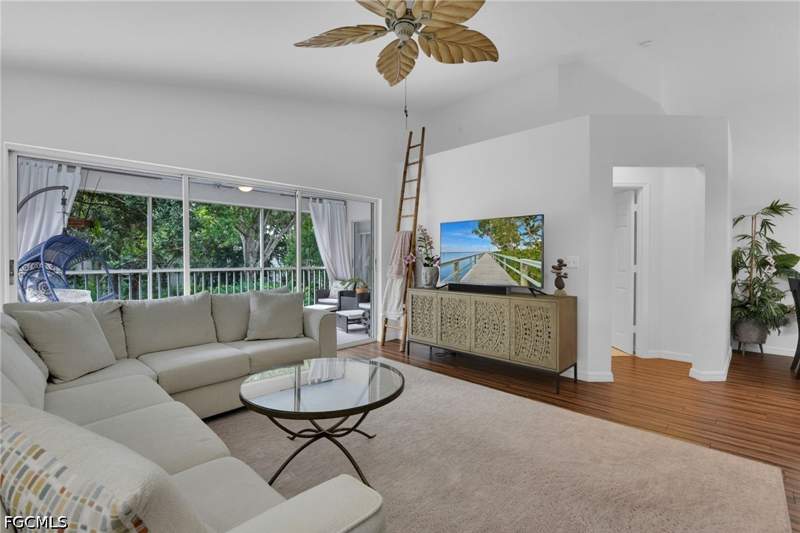 2 bedroom Condominium at 3770 Fieldstone Blvd 1505, Fieldstone Village, Naples — photo 4