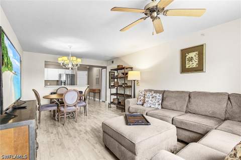 8274 Key Royal Cir 1022, Naples FL - photo 13 of 28