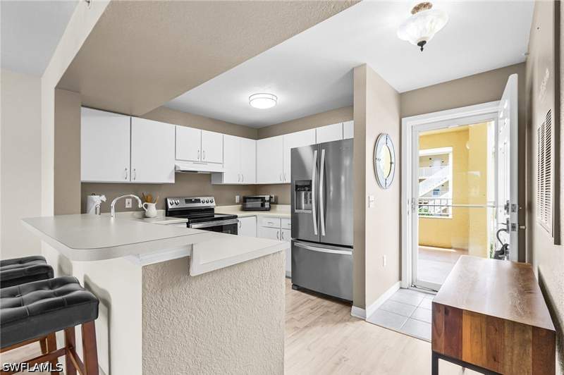 2 bedroom Condominium at 8274 Key Royal Cir 1022, Key Royal Condominiums, Naples — photo 5
