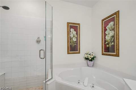 10011 Sky View Way 1805, Fort Myers FL - photo 17 of 45