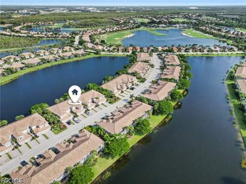 10011 Sky View Way 1805, Fort Myers FL - photo 22 of 45
