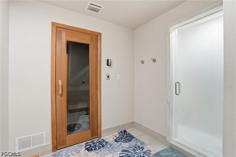 2 bedroom Condominium at 7146 Estero Blvd 815, Creciente Condo North, Fort Myers Beach — photo 2