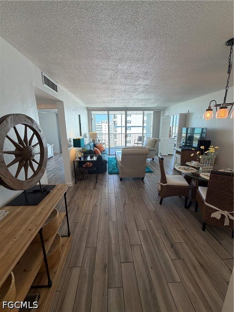 2 bedroom Condominium at 7146 Estero Blvd 815, Creciente Condo North, Fort Myers Beach — photo 5