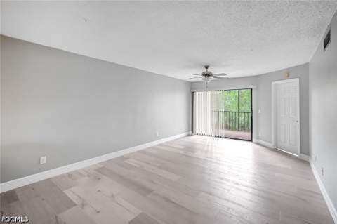 15206 Parkside Dr 102, Fort Myers FL - photo 6 of 18