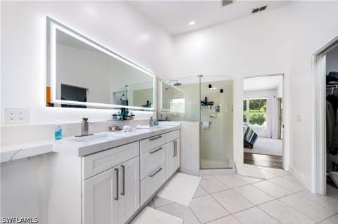 9986 Mar Largo Cir, Fort Myers FL - photo 15 of 36