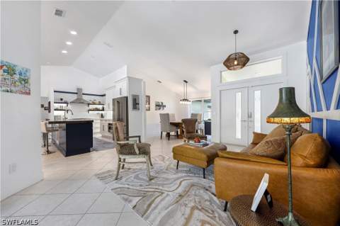 9986 Mar Largo Cir, Fort Myers FL - photo 19 of 36