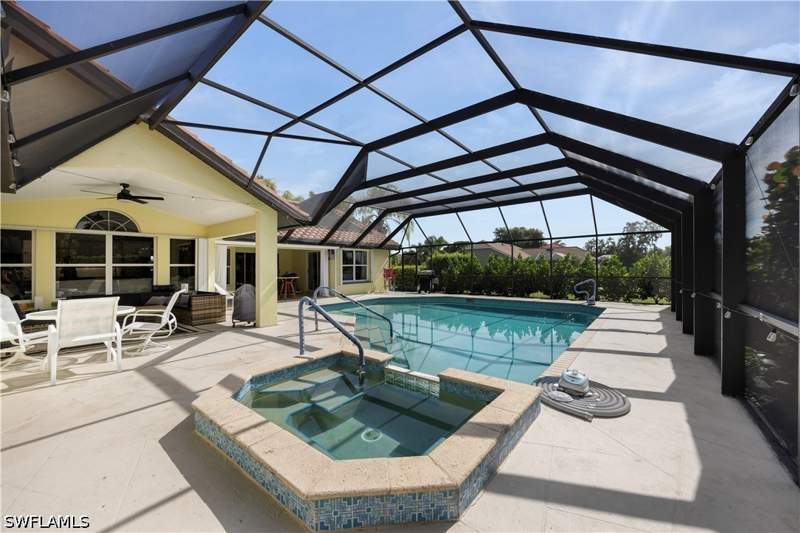 4 bedroom SingleFamilyResidence at 9986 Mar Largo Cir, Venetian Village, Fort Myers — photo 2