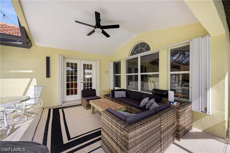 4 bedroom SingleFamilyResidence at 9986 Mar Largo Cir, Venetian Village, Fort Myers — photo 3