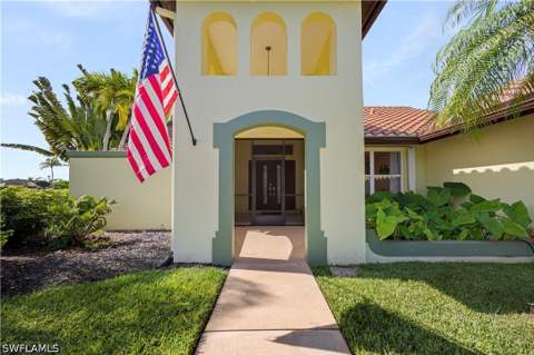 9986 Mar Largo Cir, Fort Myers FL - photo 6 of 36