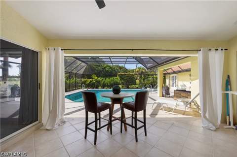 9986 Mar Largo Cir, Fort Myers FL - photo 8 of 36