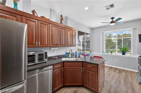 2610 Elva Pl, Lehigh Acres FL - photo 12 of 32