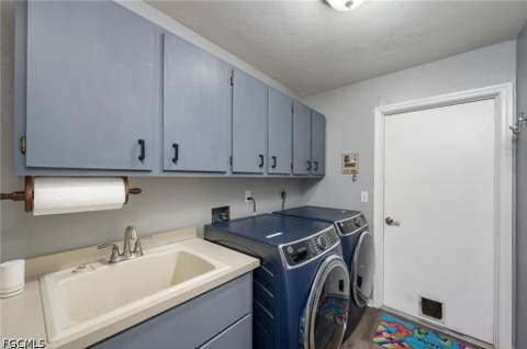 2610 Elva Pl, Lehigh Acres FL - photo 21 of 32
