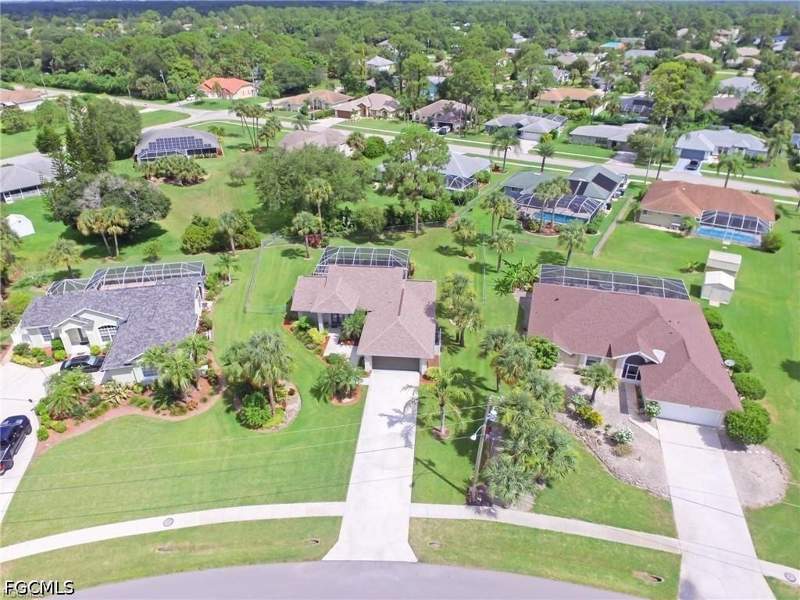 2 bedroom SingleFamilyResidence at 2610 Elva Pl, Lehigh Acres, Lehigh Acres — photo 4