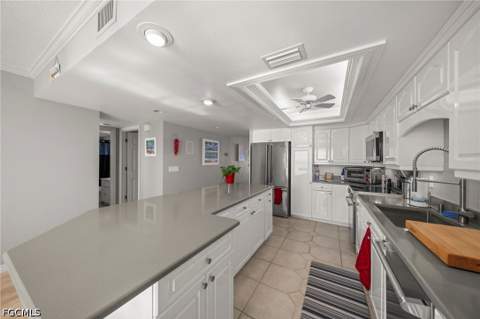 4013 SE 20th Pl 401, Cape Coral FL - photo 10 of 43