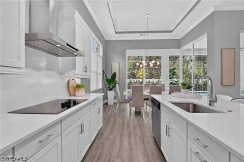 3754 Sapphire Cove Cir, Naples FL - photo 12 of 50