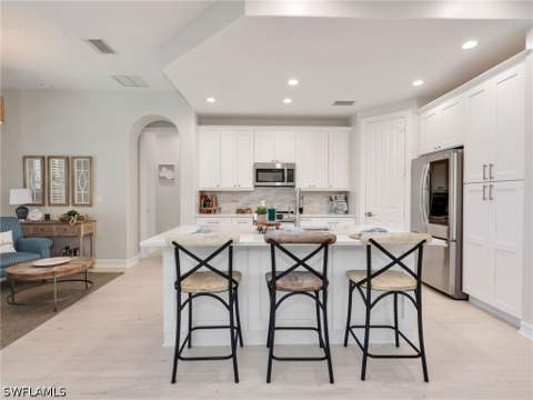 6096 Dogleg Dr, Naples FL - photo 20 of 50
