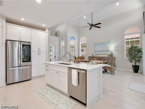 6096 Dogleg Dr, Naples FL - photo 21 of 50