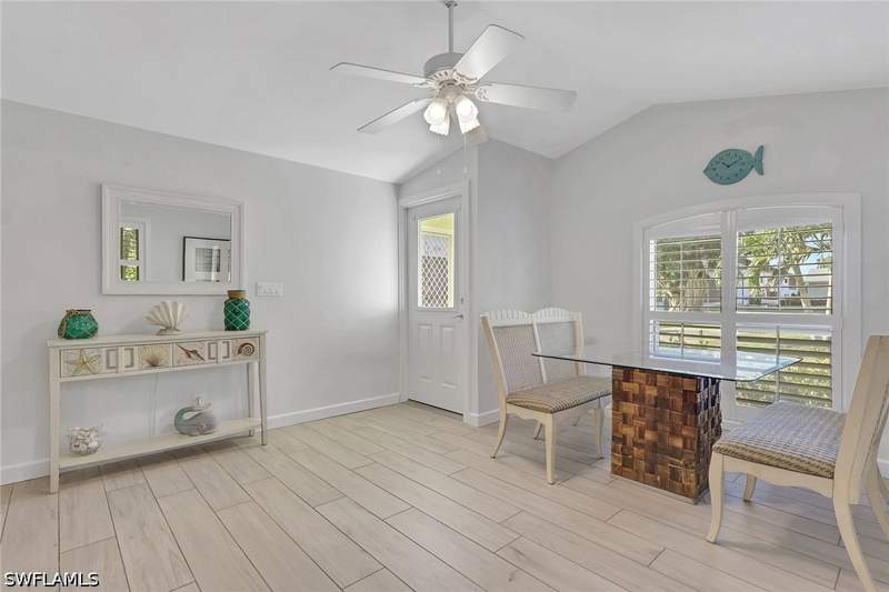 2 bedroom SingleFamilyResidence at 187 2nd St, Bonita Shores, Bonita Springs — photo 5