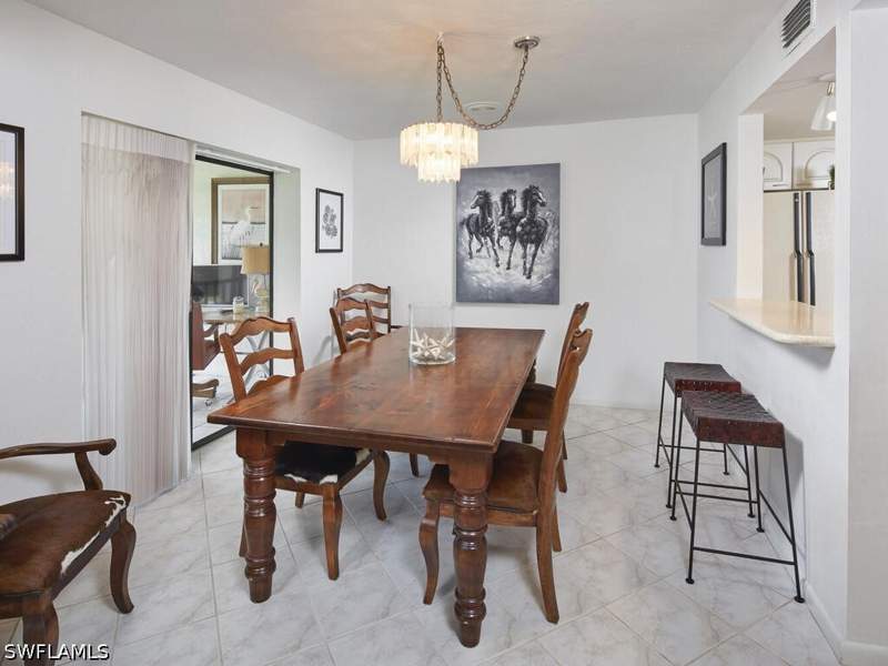 2 bedroom Condominium at 415 10th Ave S 7, Holly Lee, Naples — photo 5