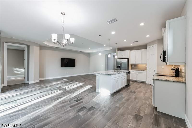 4 bedroom SingleFamilyResidence at 16246 Aberdeen Way, Barrington Cove, Naples — photo 5