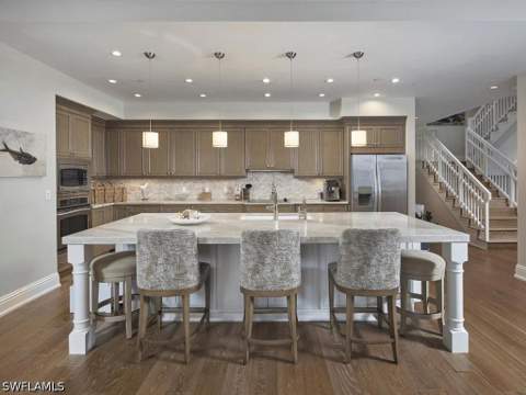 1001 10th Ave S D2, Naples FL - photo 7 of 22
