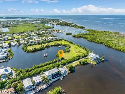 16376 Antigua Way, Bokeelia FL - photo 12 of 22