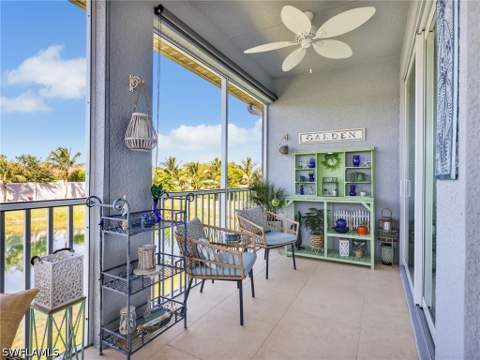 2543 Seychelles Dr 605, Naples FL - photo 11 of 49