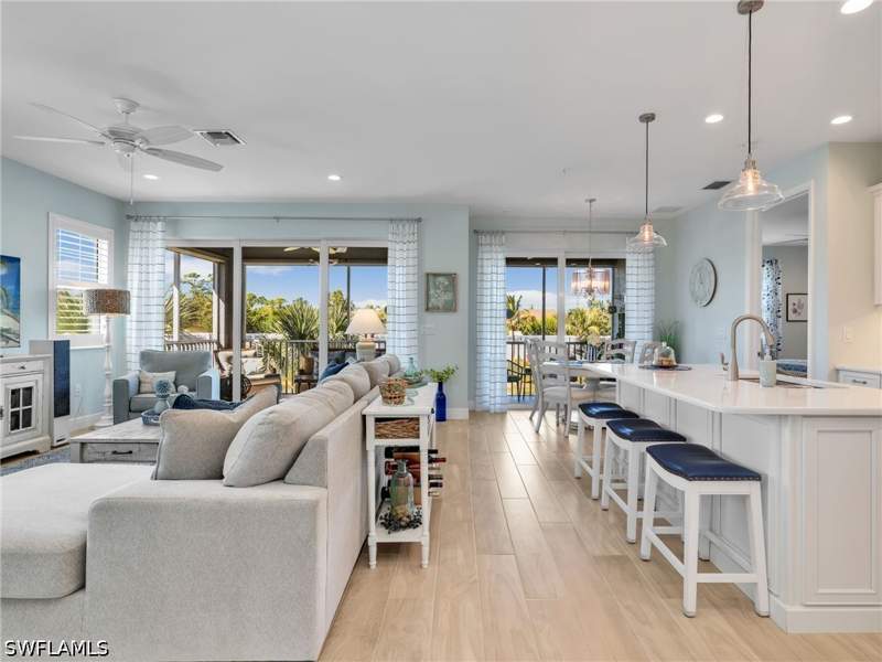 2 bedroom Condominium at 2543 Seychelles Dr 605, Seychelles, Naples — photo 3