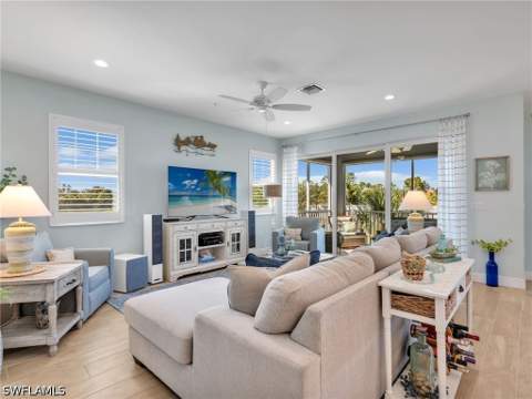2543 Seychelles Dr 605, Naples FL - photo 7 of 49