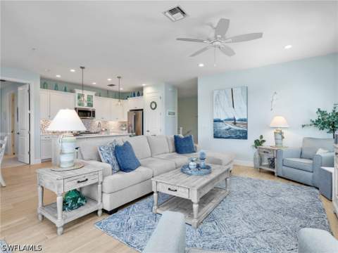2543 Seychelles Dr 605, Naples FL - photo 8 of 49