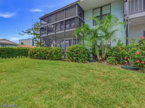 27 Greenbrier St 109, Marco Island FL - photo 20 of 35