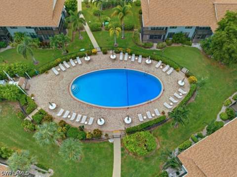 27 Greenbrier St 109, Marco Island FL - photo 23 of 35