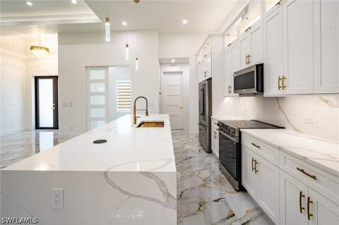 2504 52nd St SW, Lehigh Acres FL - photo 12 of 42