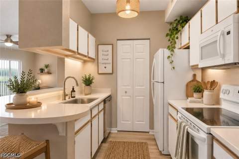 6321 Aragon Way 206, Fort Myers FL - photo 20 of 38